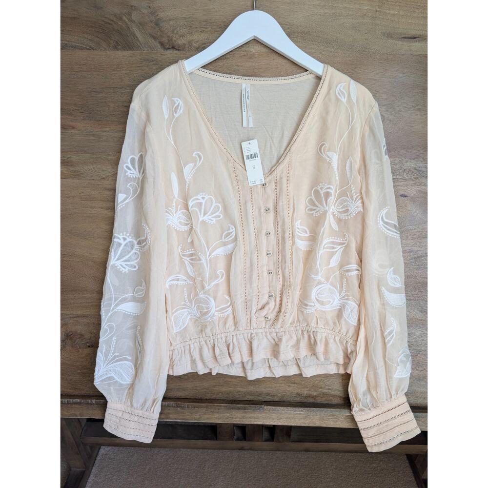 Anthropologie Embroidered Blouse Womens M Creme V Neck Ruffle Hem NWT - Picture 3 of 8